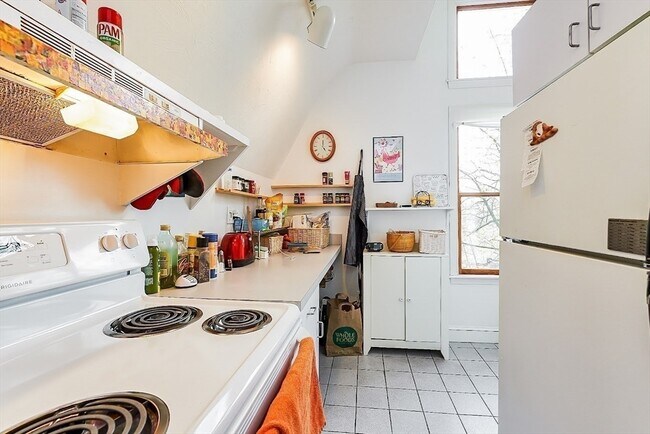 Photo - 151 Mason Ter Unit 2