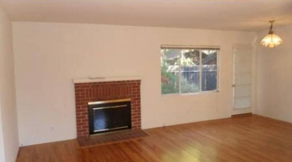 Photo - 2115 Harvard St Unit 2115 Harvard St