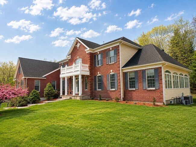 4 Summit Way