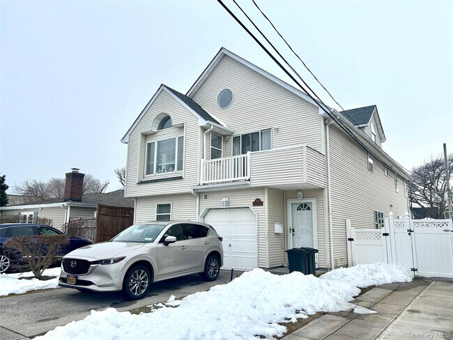 Photo - 259 Lincoln Blvd Unit UPPER DUPLEX