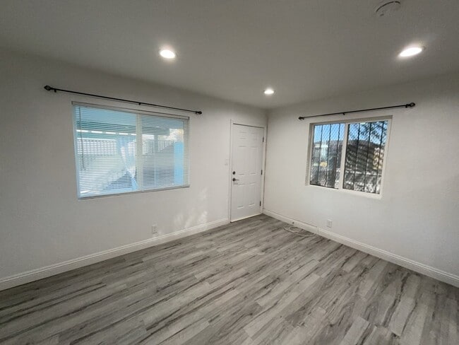 Photo - Cozy 2-Bed Oasis in the Heart of Downtown Las Vegas – Perfect for Urban Living! Unit 1