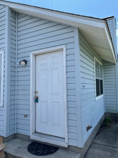 Photo - 122 Witten Cir