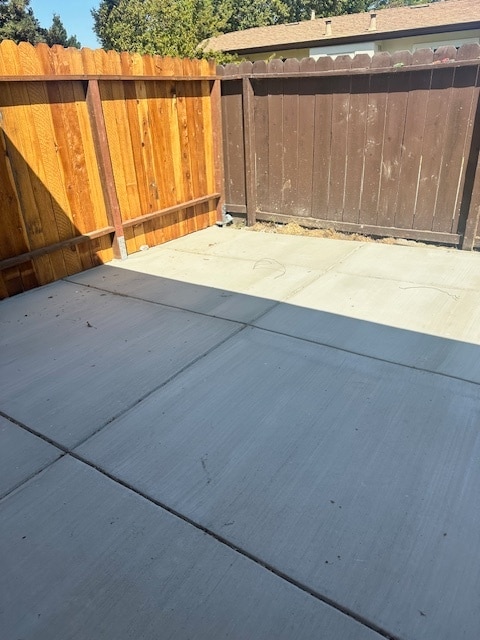 Photo - 1120 School St