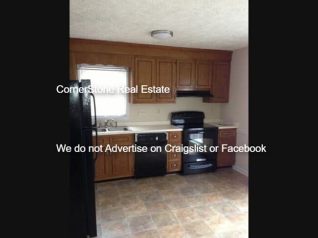 Photo - 5012 Shimmer Dr