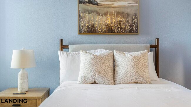 Photo - 1001 S Center St Unit 1312