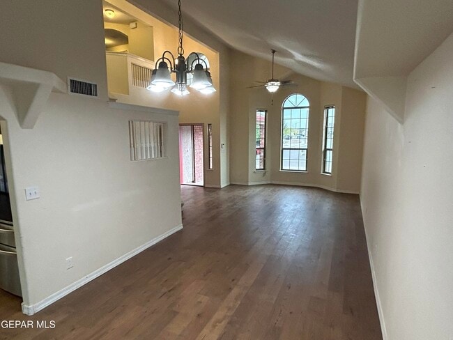 Photo - 14396 Alma Point