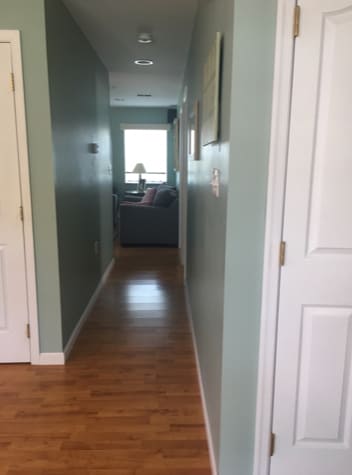 1103 Glendale Pky