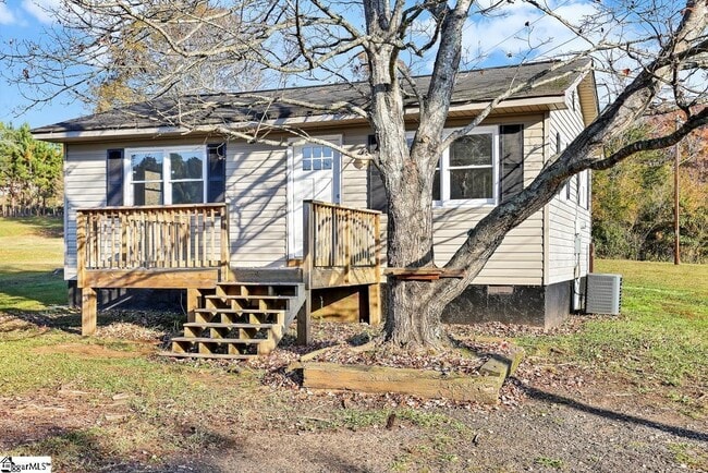 Photo - 731 Winding Creek Rd