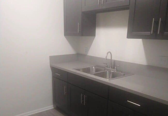 Photo - 5560 Ackerfield Ave