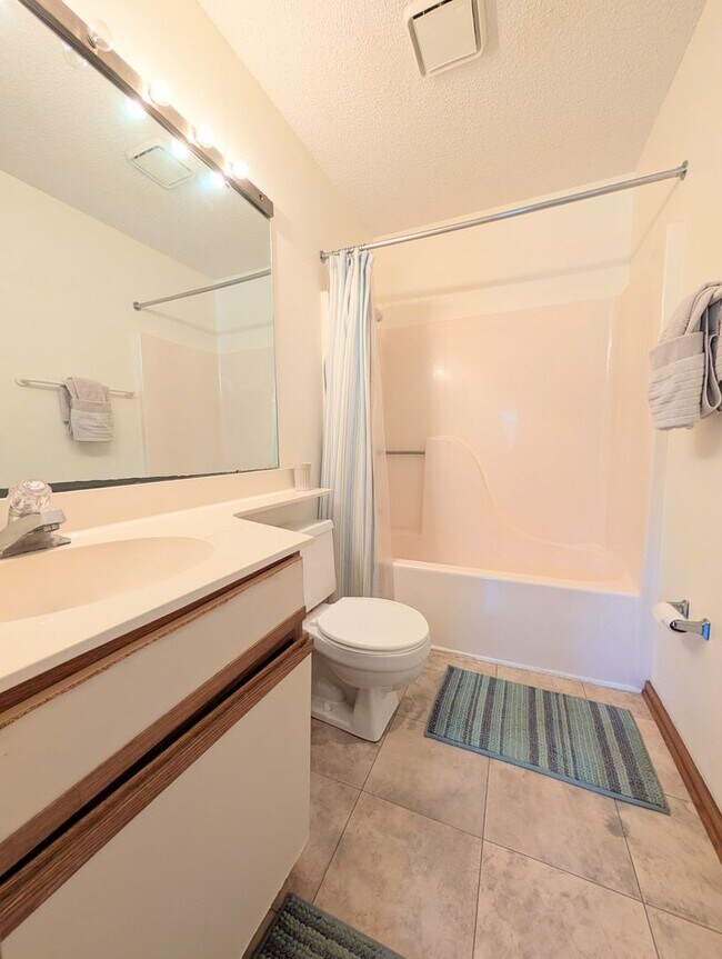 Photo - Little River Inn - Long Term Rental in Little River, SC Unidad 1704