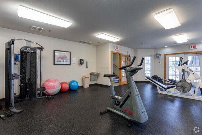 Fitness Center - Kendal Hills