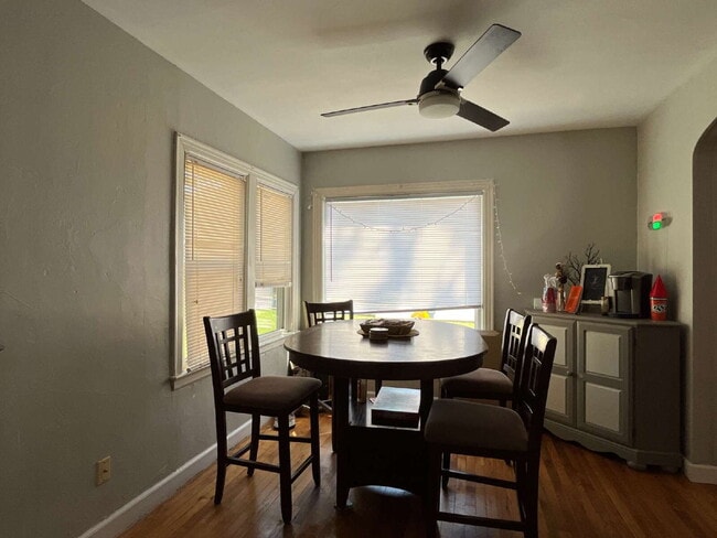 Photo - 3 Bedroom for Lease June 1