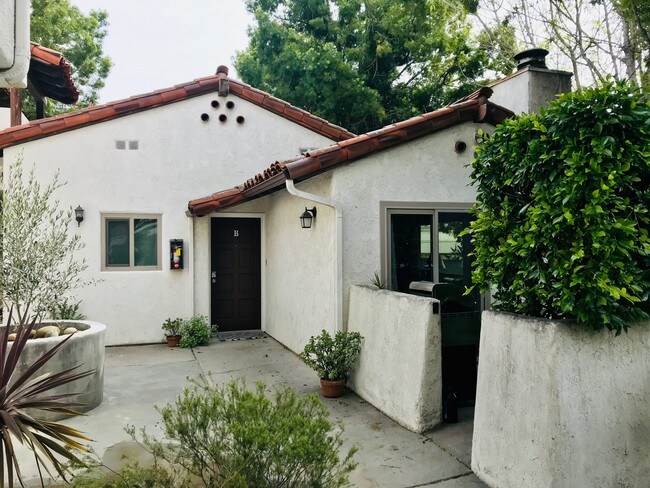 Apartments For Rent In Santa Barbara Ca Forrent Photo 924 Philinda Ave Unit B