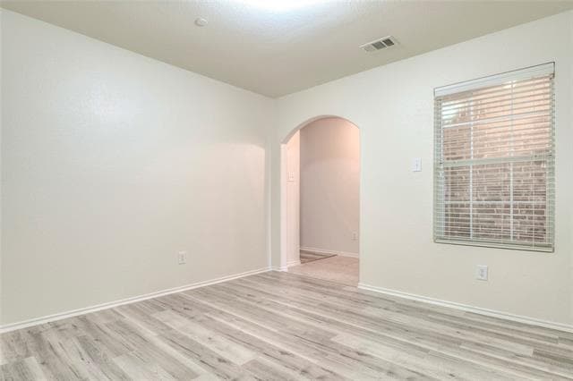 Photo - 9948 Fleetwood Dr