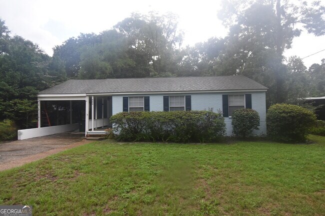 504 Bailey St