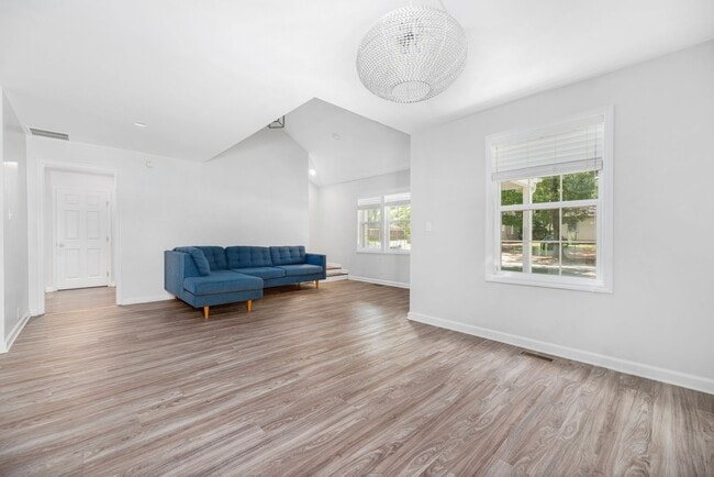 Photo - (Coming Soon) Renovated Home just minutes from Uptown!