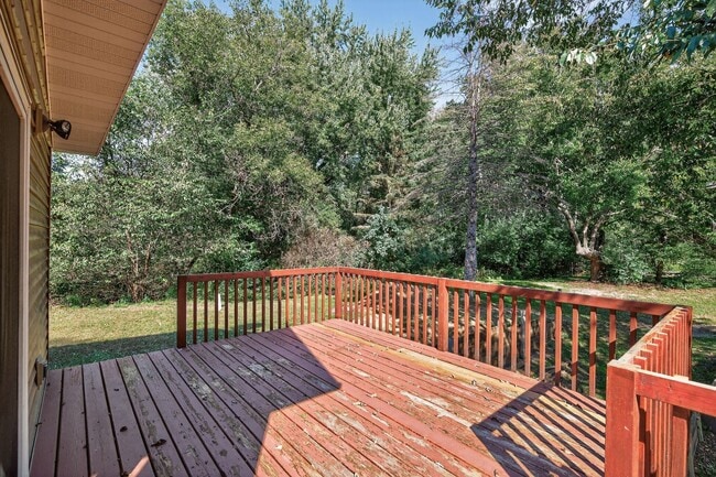 Photo - Acreage Property