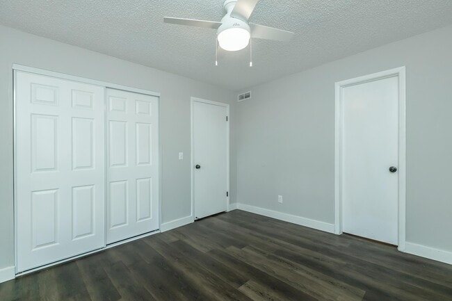 Photo - Armature Place