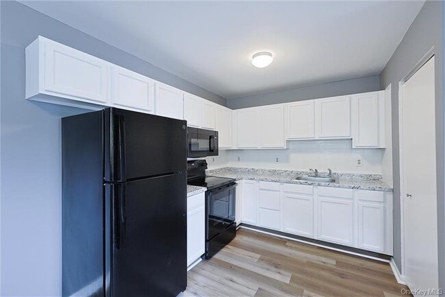Building Photo - 28 Toc Dr Unit 1