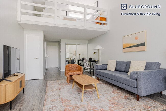 Photo - 641 Gayley Ave Unidad FL2-ID1331