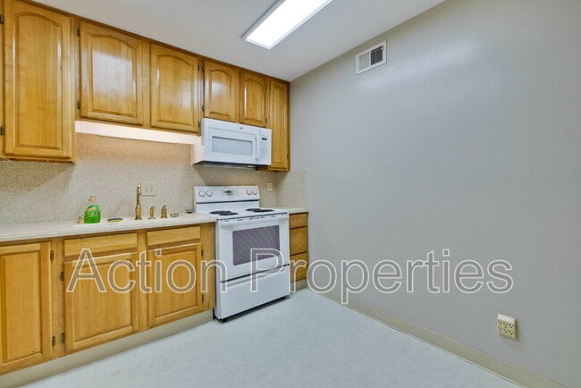 Photo - 49 Showers Dr Unit #J327