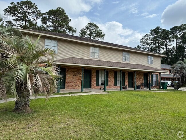 Building Photo - 1572 Savannah Dr Rental