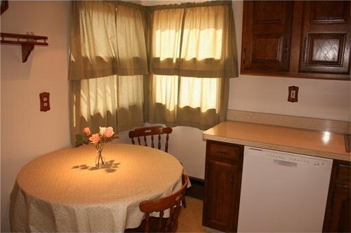 Photo - 840 Green St House