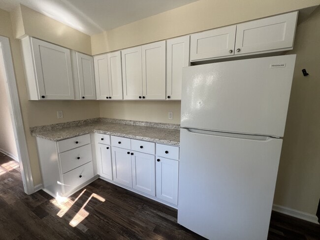 Photo - 711 Dennisville-Petersburg Rd