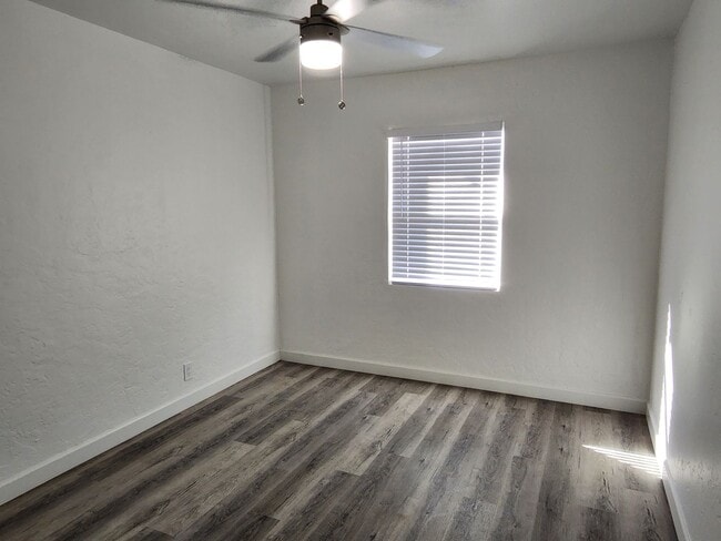 Photo - #1037-Osborn LLC Unit #3
