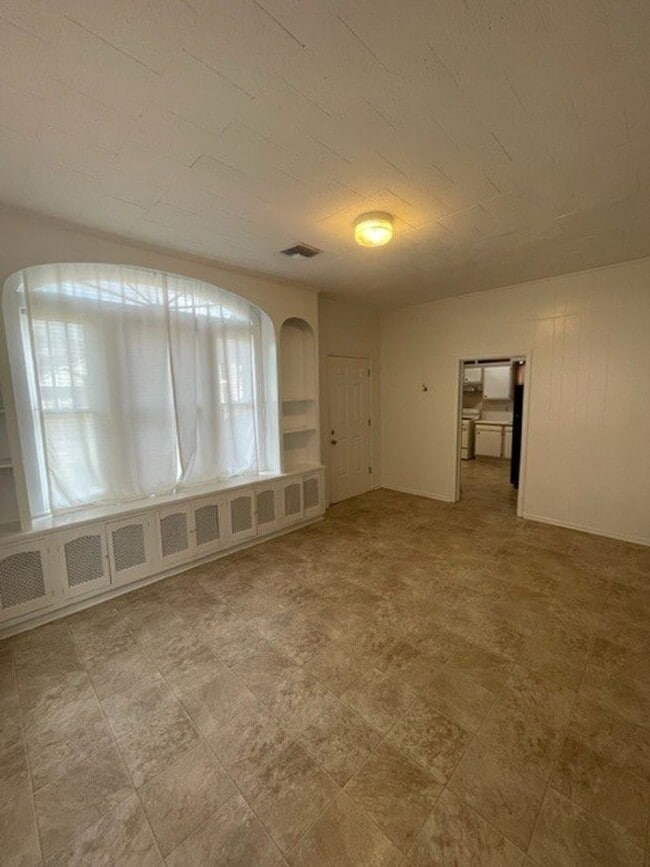 Photo - 806 E University Ave Unidad 806