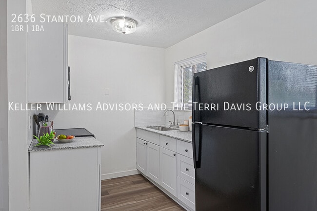 Photo - 2636 Stanton Ave Unidad 3