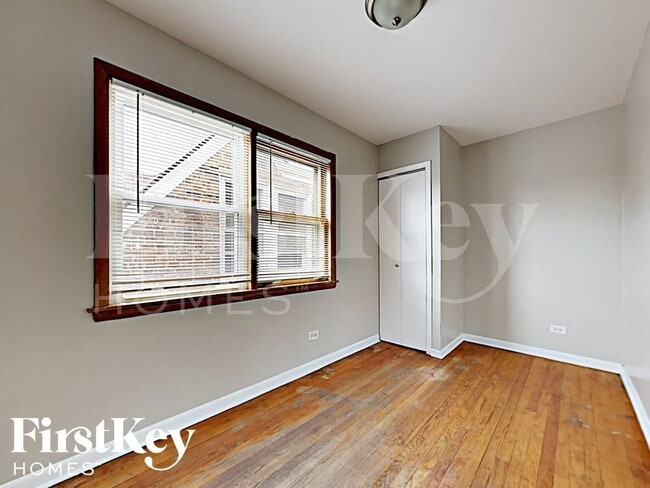 Photo - 6204 S Kildare Ave