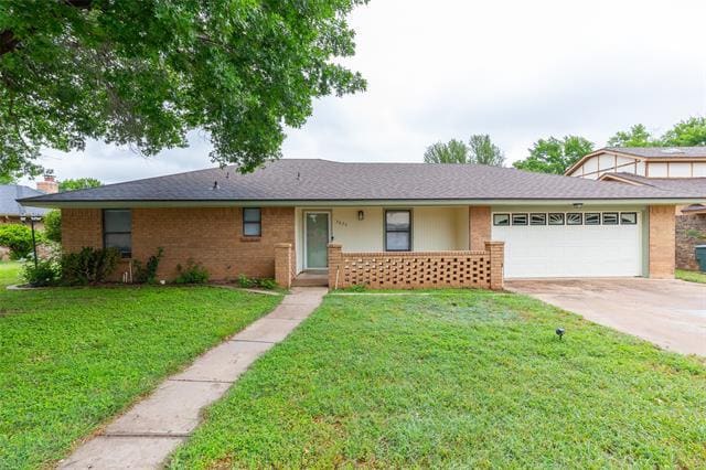 Photo - 3826 Crest Way