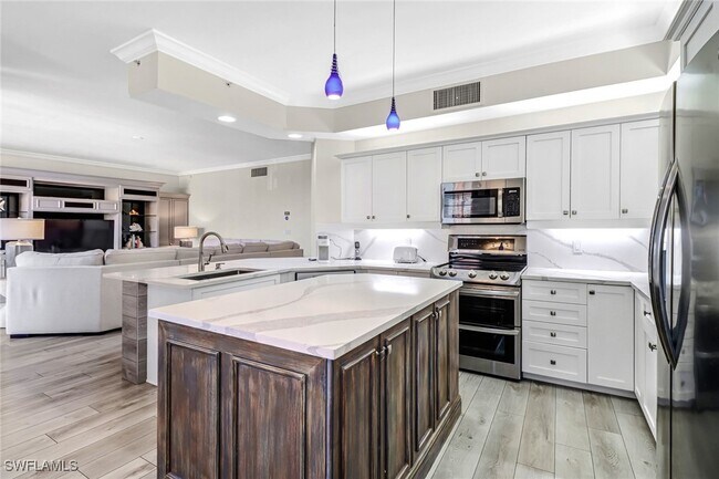 Photo - 450 Bayfront Pl Unidad 4405