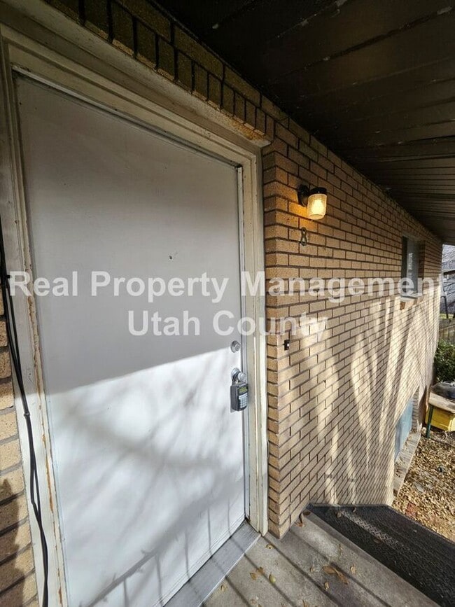 Building Photo - 1146 W 100 N Unit 8 Rental