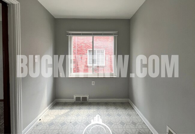Photo - 3809 Torrance Dr Unit 3809 - 2