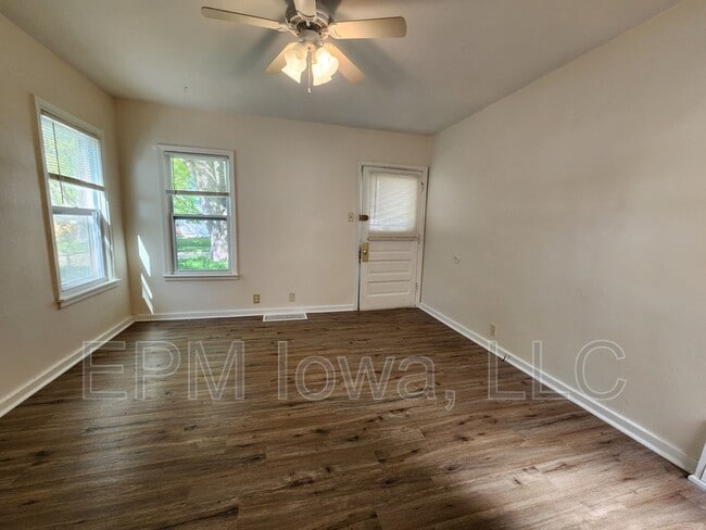 Photo - 615 Kirkwood Ave