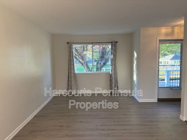 Photo - 3980 Broadmoor Loop