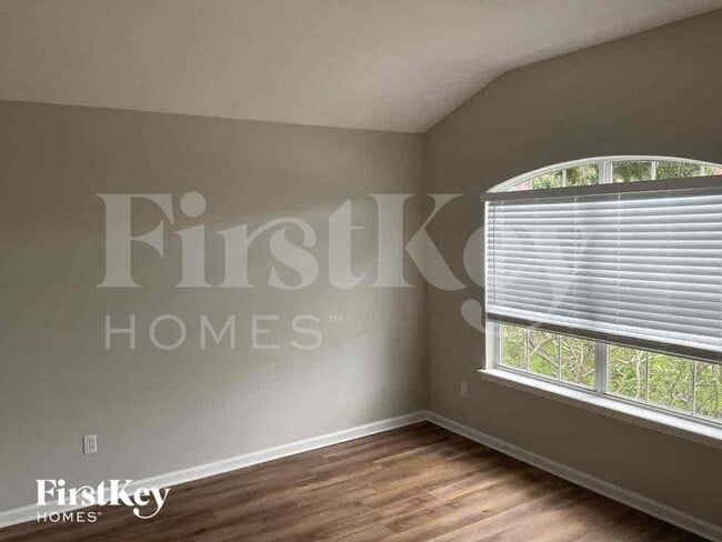 Photo - 4592 Royal Port Dr