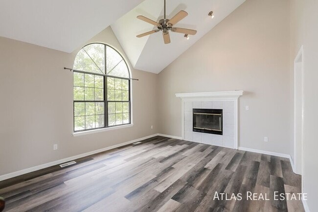 Photo - 1817 SE 7th St