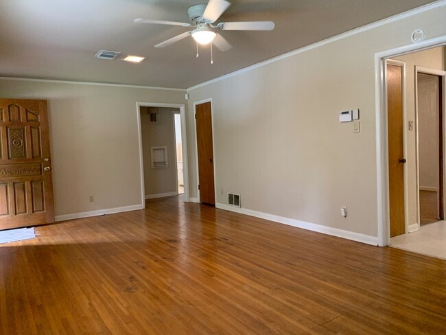 Photo - 4511 Greenway Dr