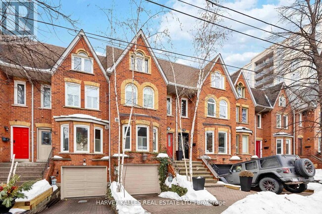 Photo - 576 Ontario St