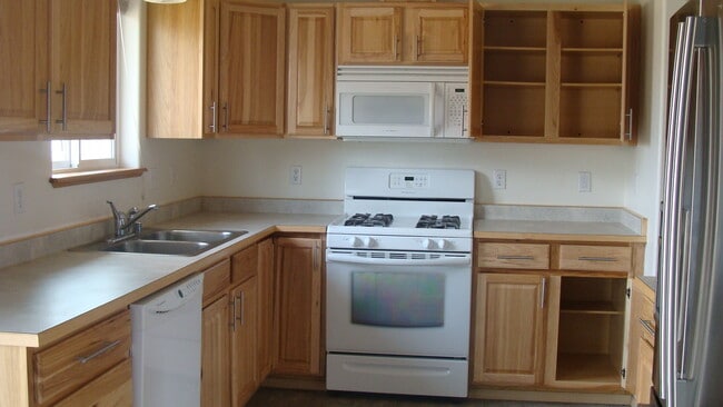 Photo - 895 S Pinnacle Mountain Dr