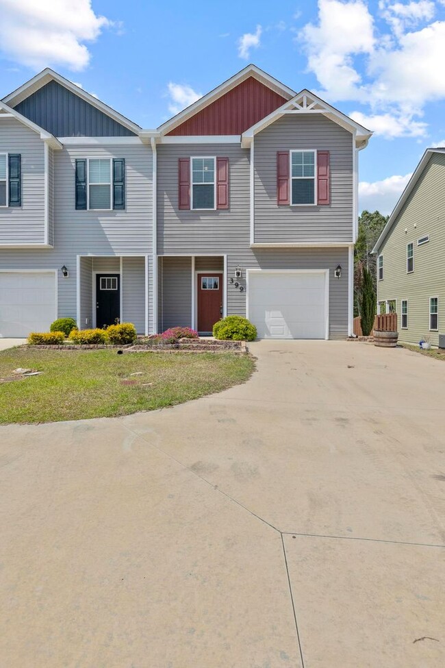 Townhouse For Rent! - Townhouse For Rent!