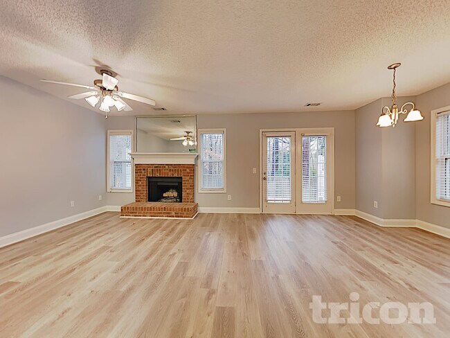 Photo - 3236 Glenloch Pl