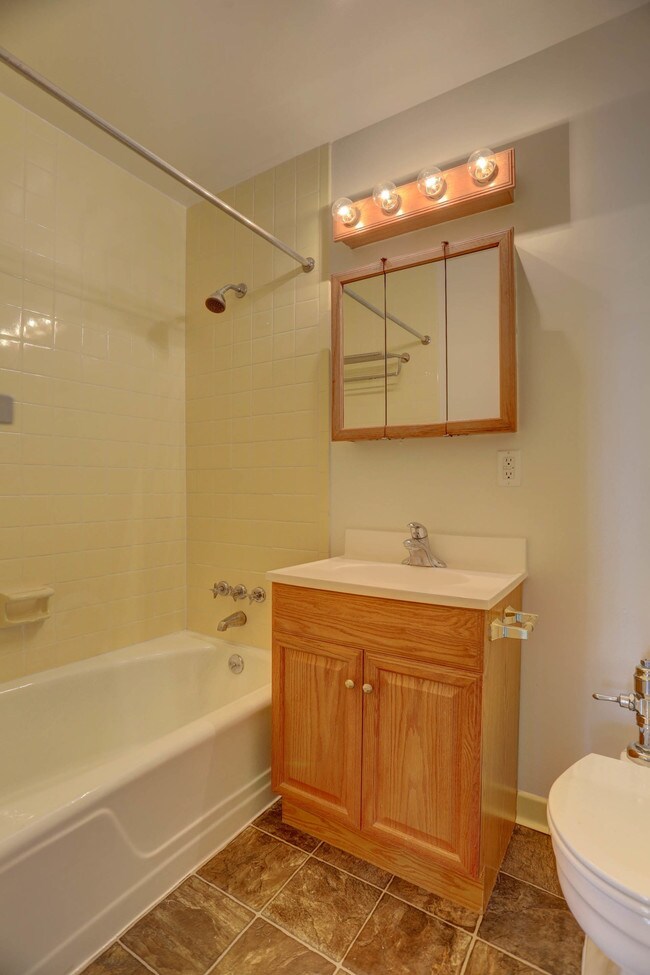 Full Bathroom!
