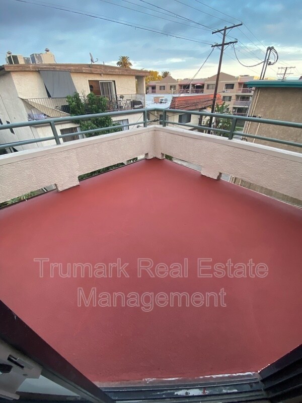 412 N Kenwood St Unidad 304