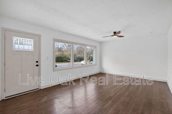 Photo - 8056 Meadow Creek Rd