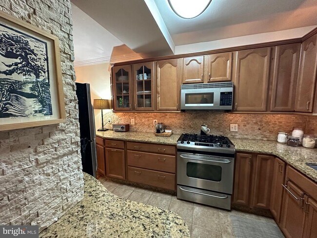 Photo - 3638 Gunston Rd