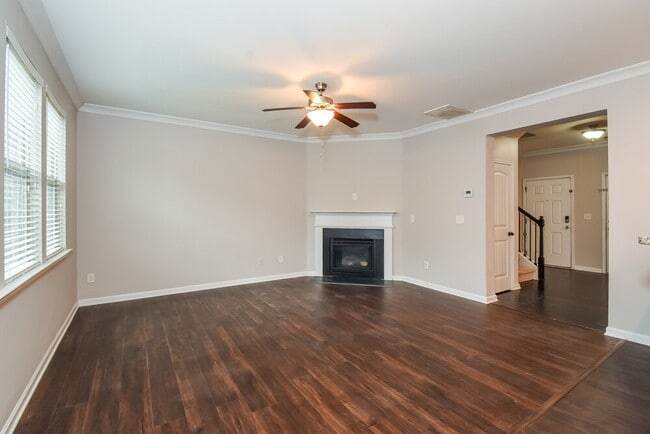 Photo - 4270 Arch Pass